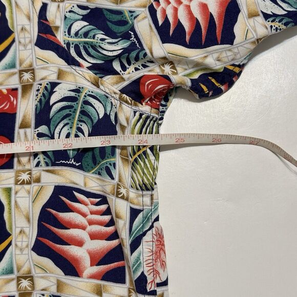 Reyn Spooner Hawaiian Shirt Large Miley Collection Floral Collage Bamboo Frames - Picture 4 of 5